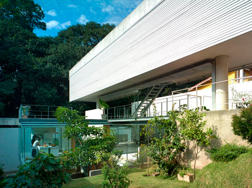 Casa Carapicuíba, Brasil
