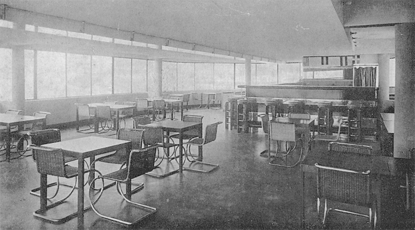Vista interior del restaurante en 1929. Fuente: Real Club Náutico de San Sebastián, 1928-1929. Colegio de Arquitectos de Almería, 1995, p. 48.